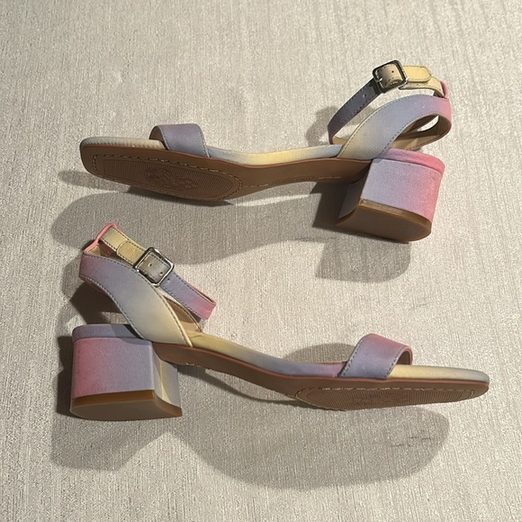 Vince Camuto Ombre Open Toe Sandal Heels - Picture 6 of 7